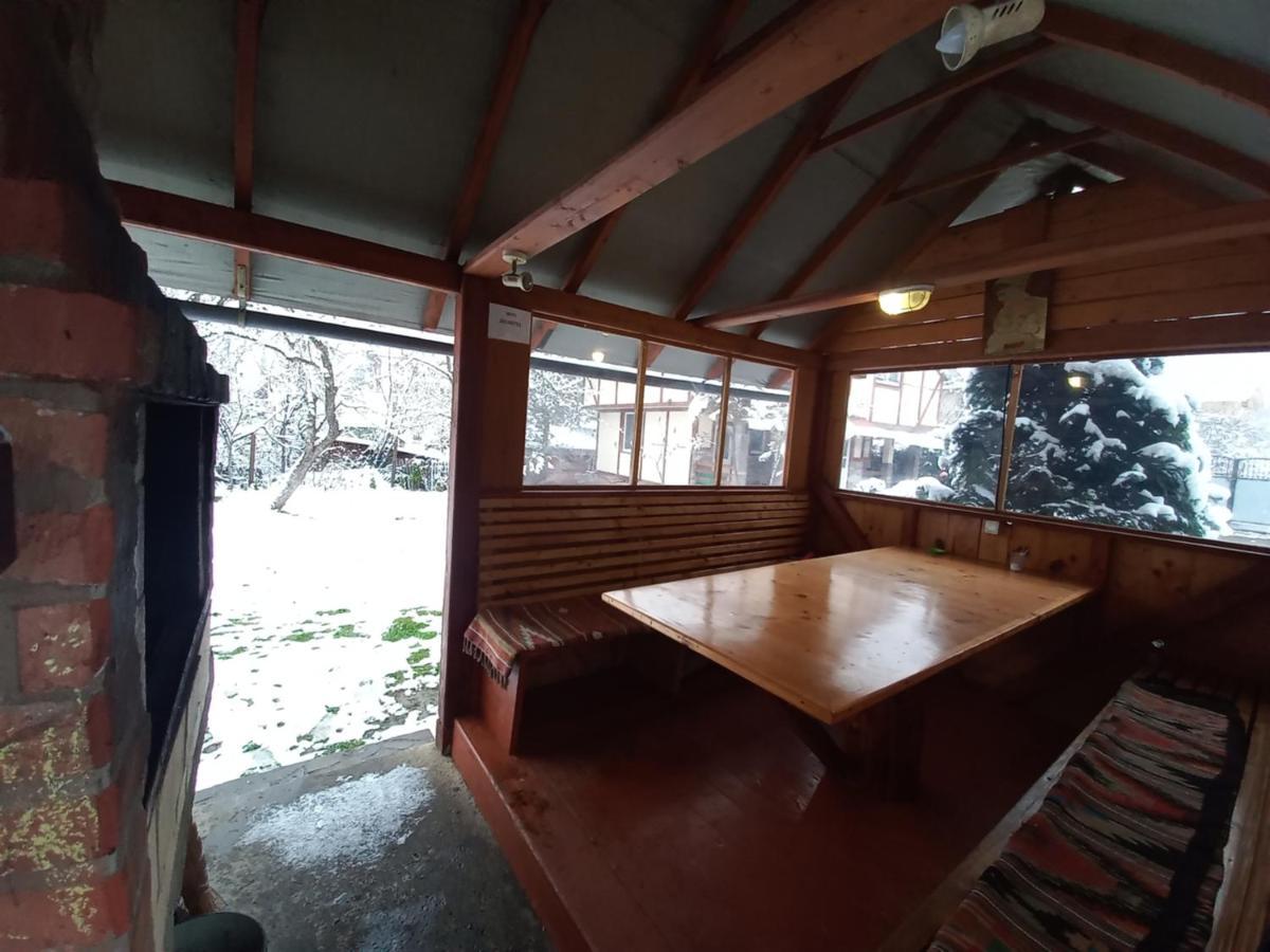 Zelena Sadyba Bila Stavka Jaremče Exteriér fotografie
