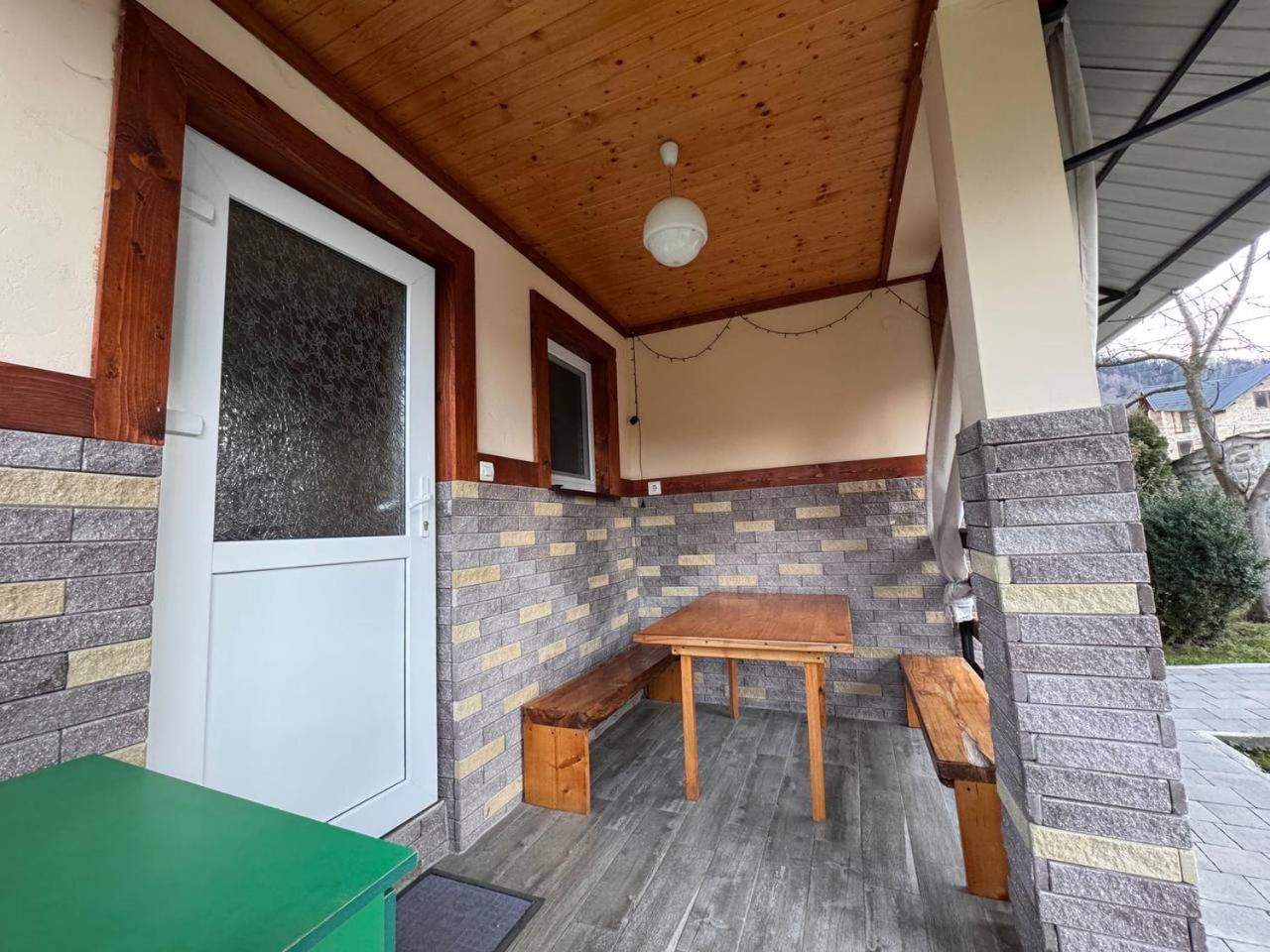 Zelena Sadyba Bila Stavka Jaremče Exteriér fotografie