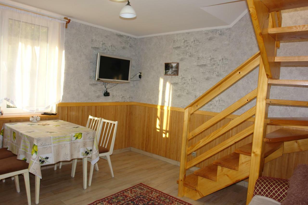 Zelena Sadyba Bila Stavka Jaremče Exteriér fotografie